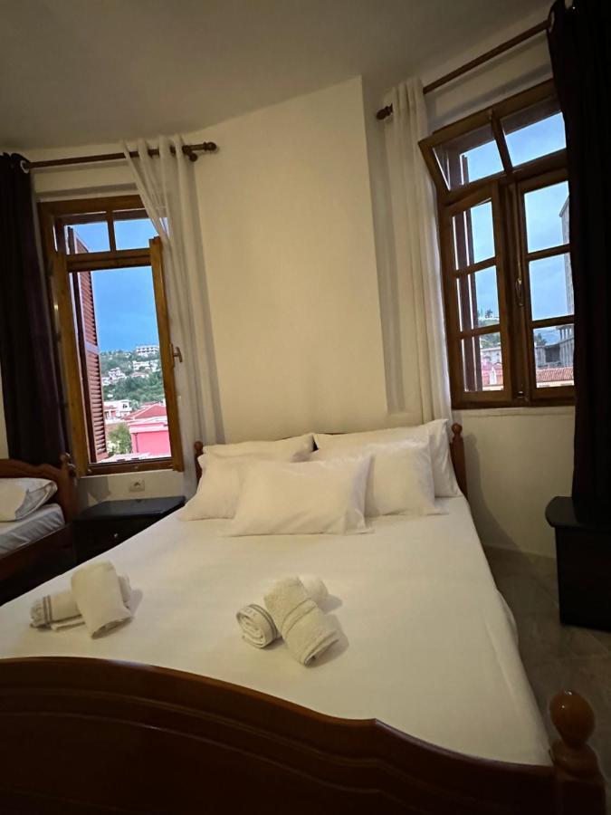 Central Charm Apartments Vlorë Εξωτερικό φωτογραφία